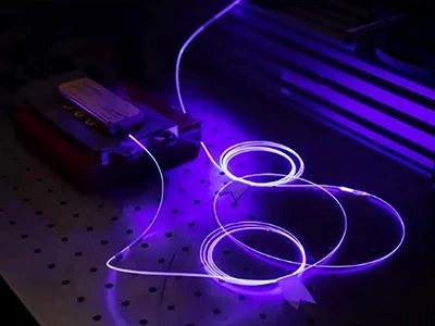 Aplikace a inovace 445nm modré laserové diody v malých lékařských zařízeních