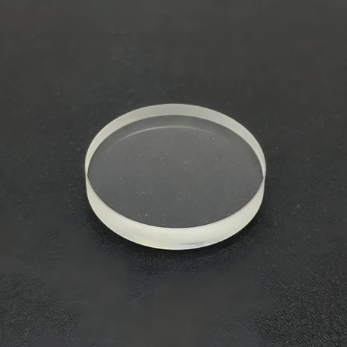 Jak vybrat čočku z taveného křemíku pro laserové systémy 355nm, 532nm a 1064nm